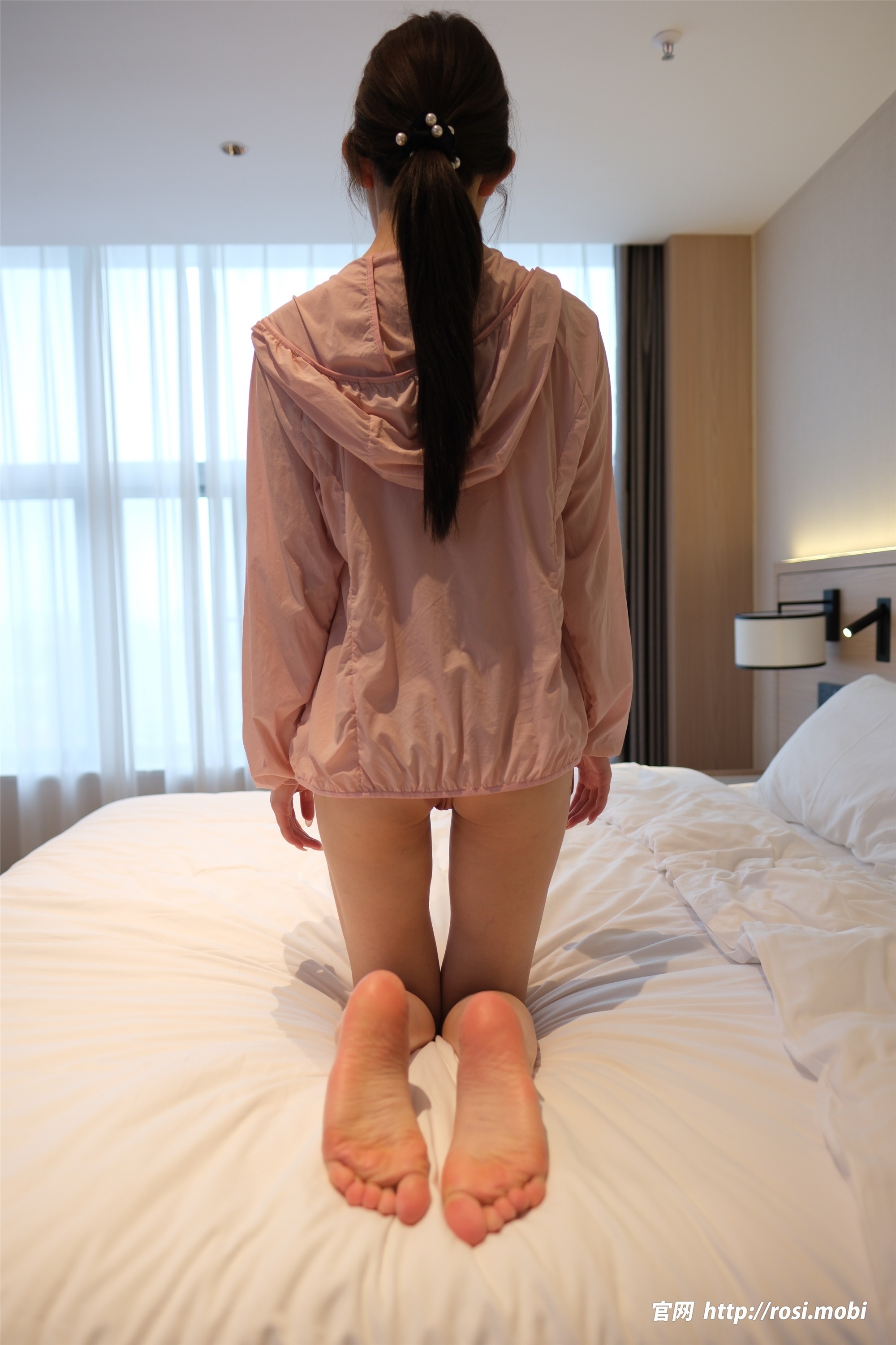 ROSI写真 2025.01.24 NO.4799